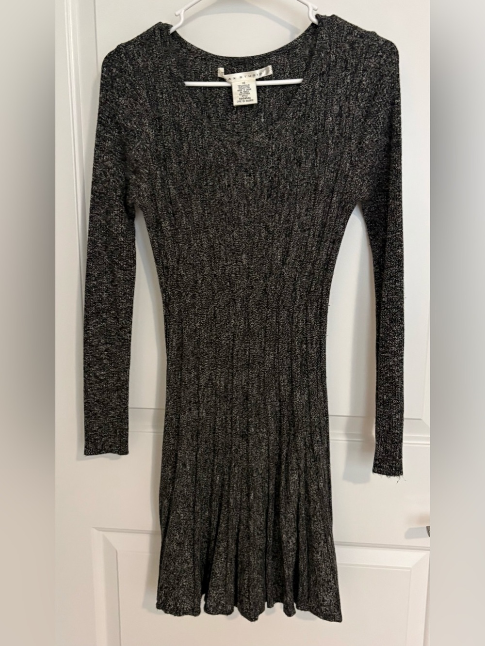Max Studio Knit Long-Sleeve Dress